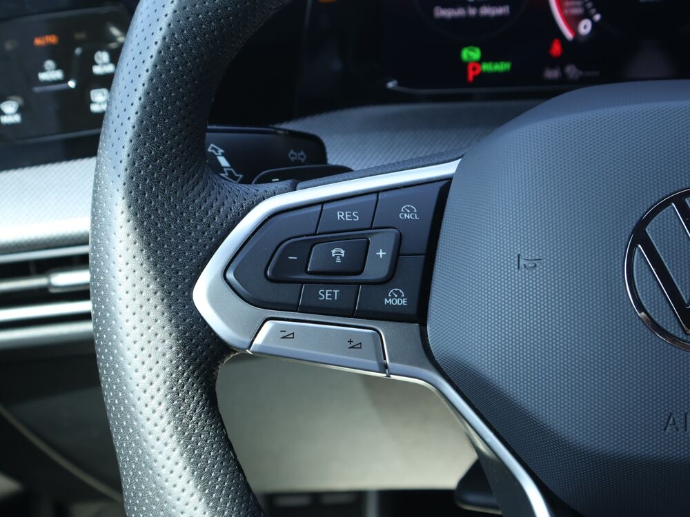 Golf 1.5 eTSI EVO2 150 DSG7 R-Line Edition 2025 occasion 77680 Roissy-en-Brie