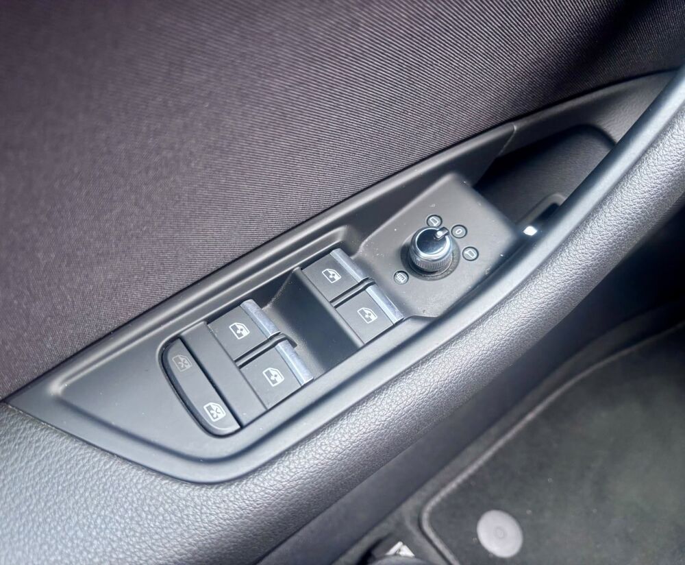 A4 30 TDI 136 S Tronic 7 - 5P Business 2020 occasion 44880 Sautron