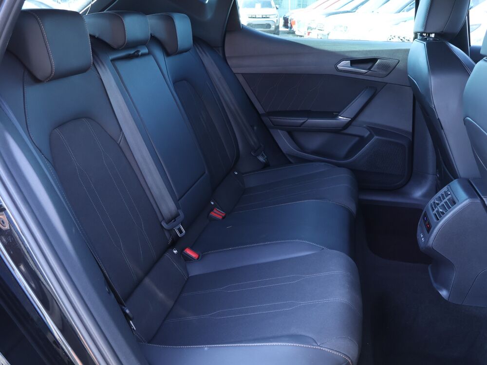 Leon eHybrid 204 ch DSG6 V 2025 occasion 77680 Roissy-en-Brie