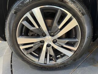 5008 1.2 130ch BVM6 Allure SUIVI PEUGEOT 2022 occasion 62230 Outreau