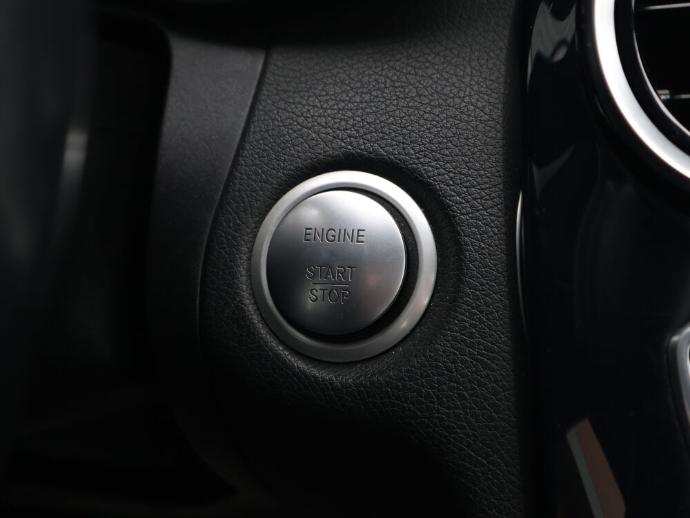 Classe C 250 BlueTEC 4Matic 7G-Tronic A 2015 occasion 77680 Roissy-en-Brie