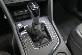 Tiguan eHybrid 245ch DSG6 R-Line 1&deg;MAIN FRANCAIS TVA RECUPERABLE L 2023 occasion 69008 LYON 8EME