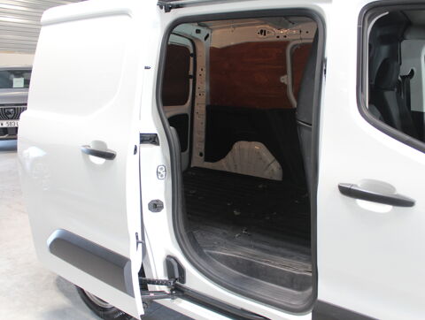 Proace MEDIUM 1.5L 100 D-4D BVM5 DYNAMIC 2022 occasion 77680 Roissy-en-Brie