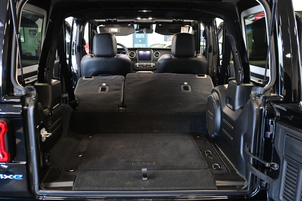 Wrangler Unlimited 4xe 2.0 l T 380 ch PHEV 4x4 BVA8 Overland 2022 occasion 72650 Saint-Saturnin