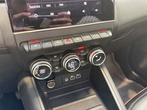 Captur E-Tech full hybrid 143 Iconic Suivi Renault 2023 occasion 62230 Outreau