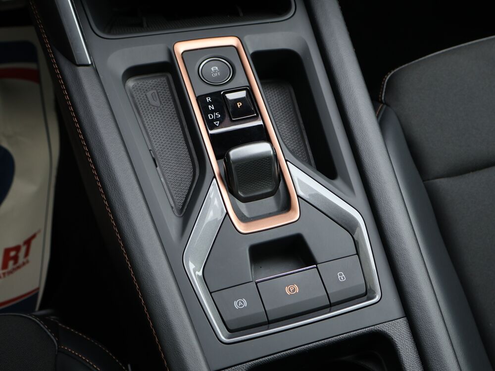Leon 1.5 eTSI Hybrid 150 ch DSG7 V 2025 occasion 77680 Roissy-en-Brie