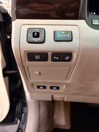 LS V8 380ch BVA-Pack Executive - Superbe &eacute;tat- CARPLAY- toit ou 2008 occasion 44470 Carquefou