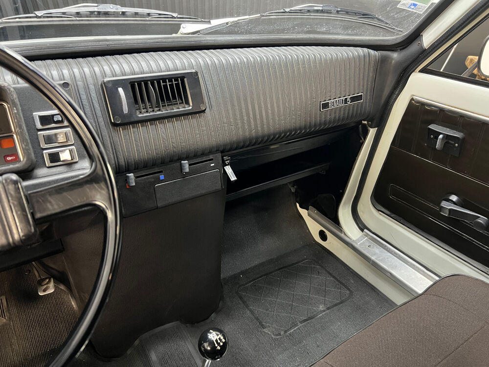 R5 TL 1974 occasion 27120 PACY-SUR-EURE
