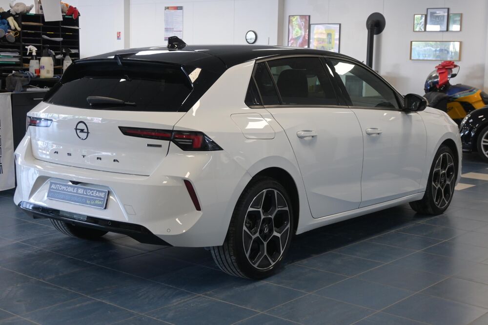 Astra 1.2 Turbo Hybride 136 ch e-DCT6 GS 2024 occasion 72650 Saint-Saturnin