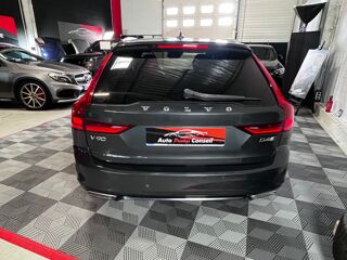 V90 D4 AWD 190 ch Geartronic 8 R-Design 2018 occasion 44470 Carquefou