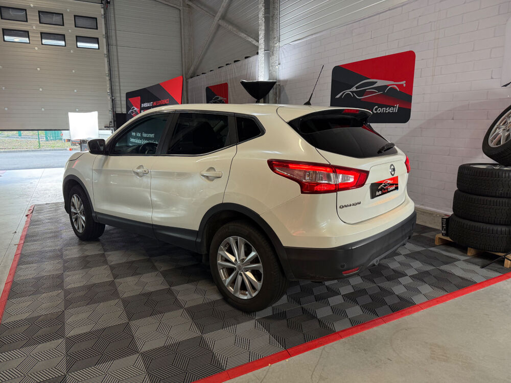 Qashqai 1.2 DIG-T 115 Visia - Toit pano 2014 occasion 44470 Carquefou
