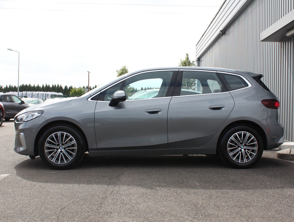 Serie 2 Active Tourer 218i 136 ch DKG7 Luxury 2023 occasion 77680 Roissy-en-Brie