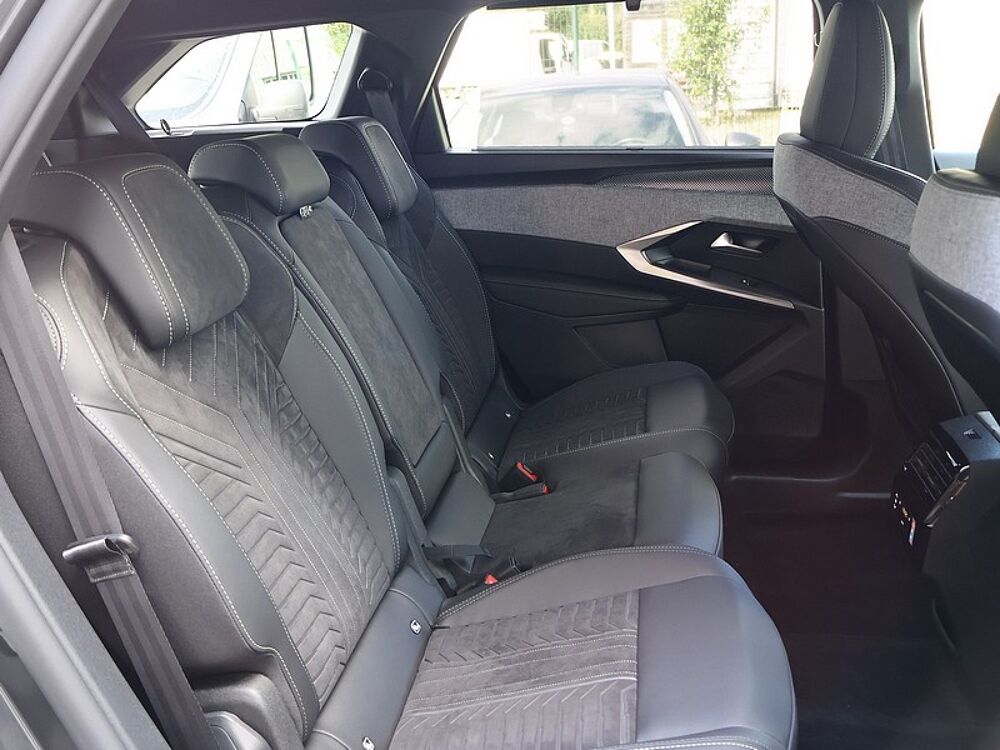 5008 Hybrid 145 ch e-DCS6 GT Exclusive 2026 occasion 77680 Roissy-en-Brie