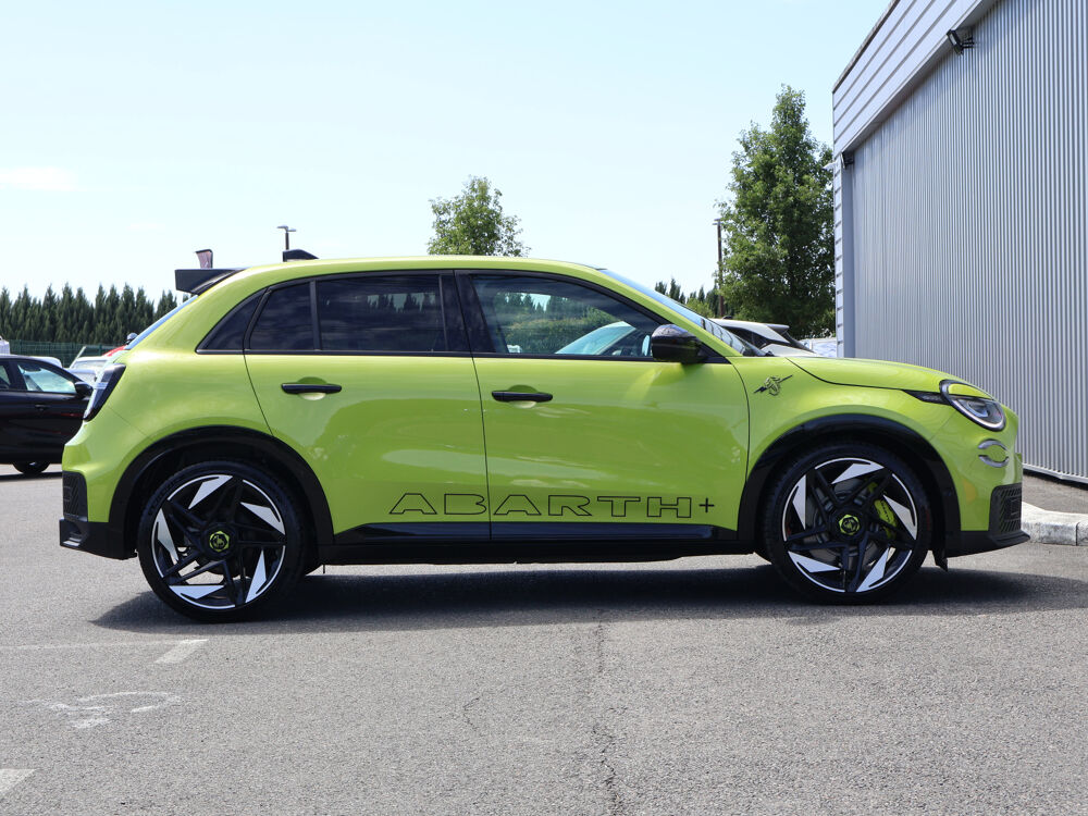600 E Scorpionissima 2026 occasion 77680 Roissy-en-Brie