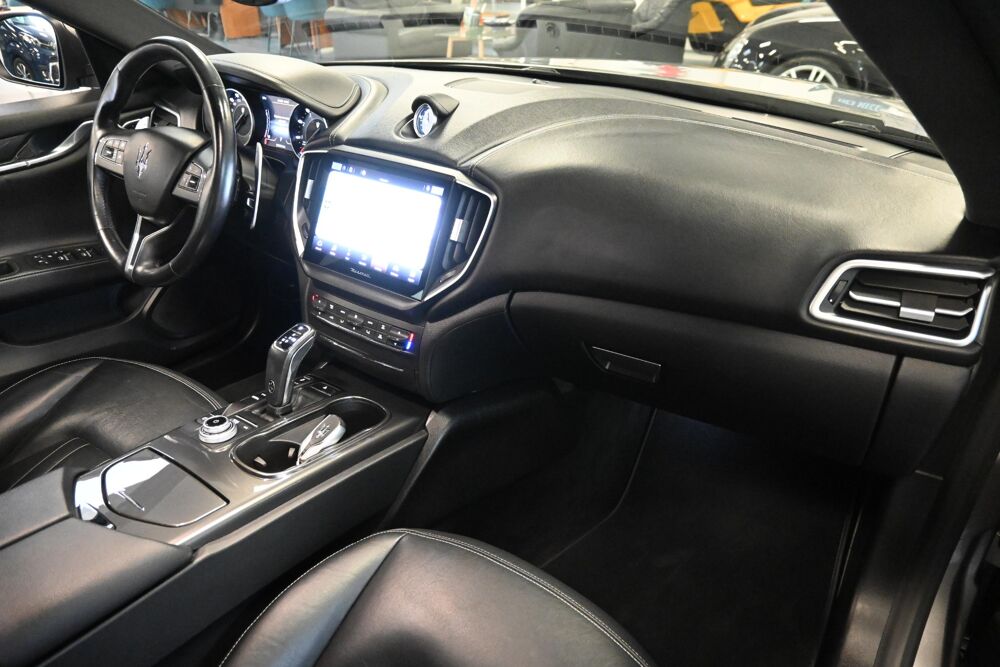 Ghibli 2.0i S&S - 330 - BVA Executive Gransport 2021 occasion 72650 Saint-Saturnin
