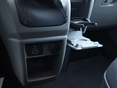 Tourneo VP 320 L2H1 2.0 EcoBlue 150 ch Titanium 2024 occasion 77680 Roissy-en-Brie