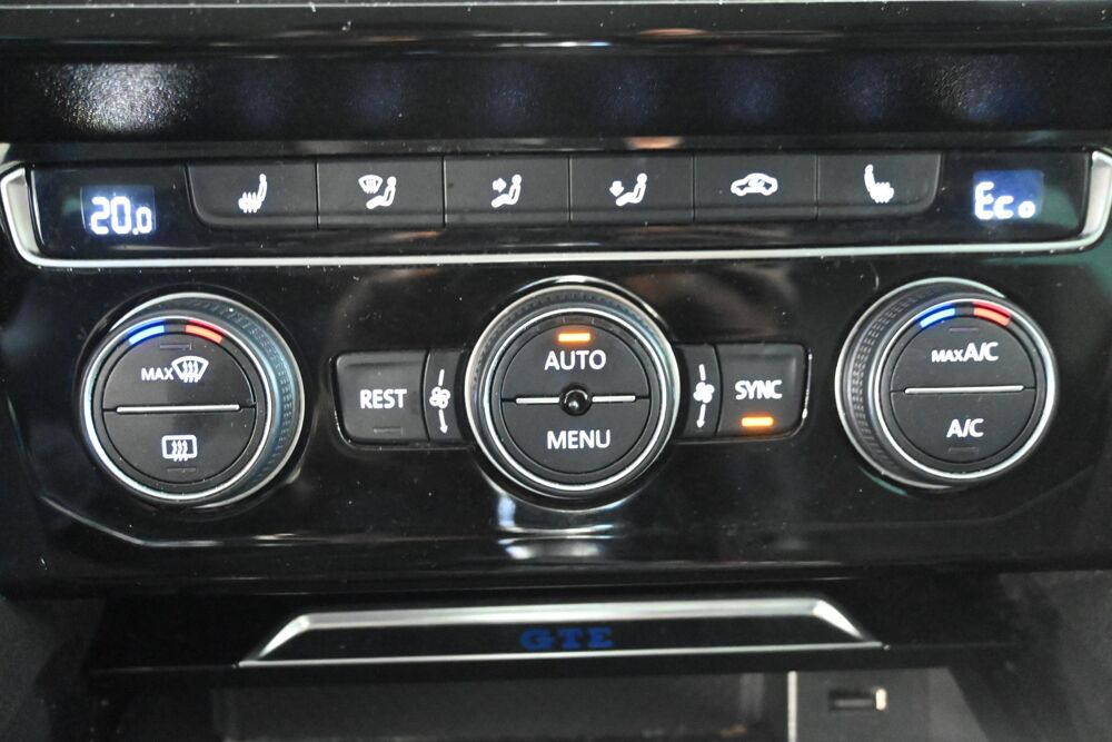 Passat 1.4 TSI 218 Hybride Rechargeable DSG6 GTE 2018 occasion 72650 Saint-Saturnin