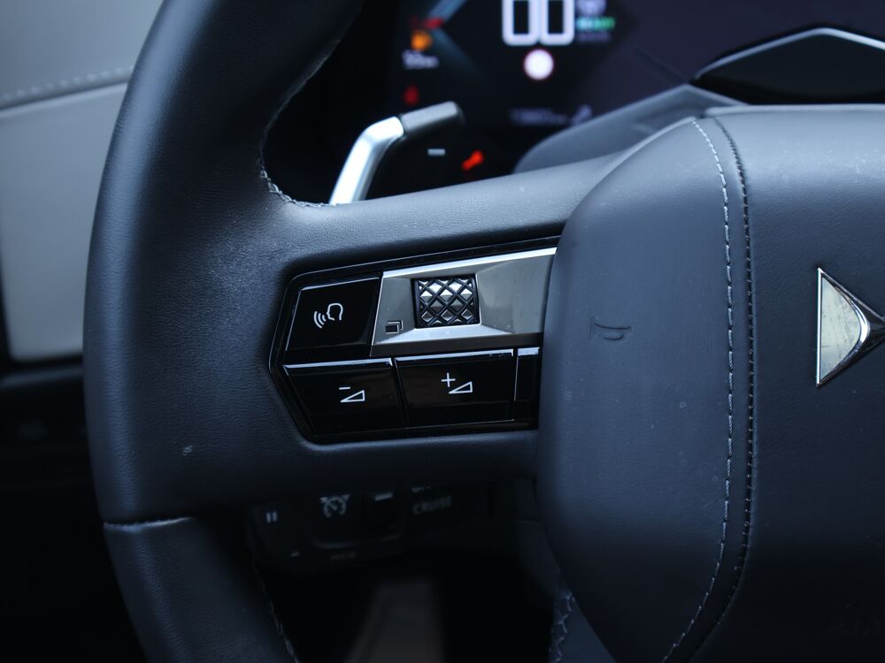 DS9 Hybride E-Tense 250 Opera Premiere 2025 occasion 77680 Roissy-en-Brie
