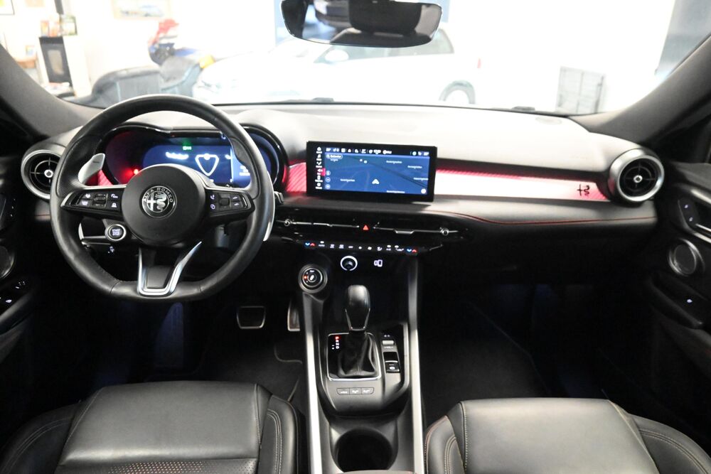 Tonale 1.3 Hybride Rechargeable PHEV 280ch AT6 e-Q4 Tributo Italian 2025 occasion 72650 Saint-Saturnin
