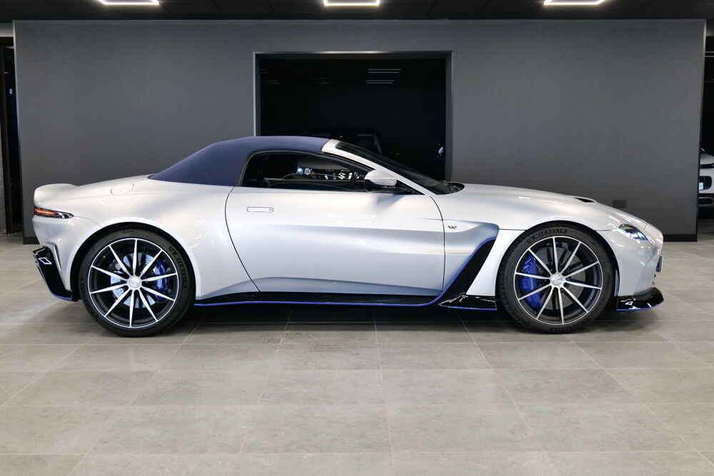 Vantage V12 VANTAGE ROADSTER 54 OF 254 FULL OPTIONS / CARBONE / SIEG 2023 occasion 69008 LYON 8EME