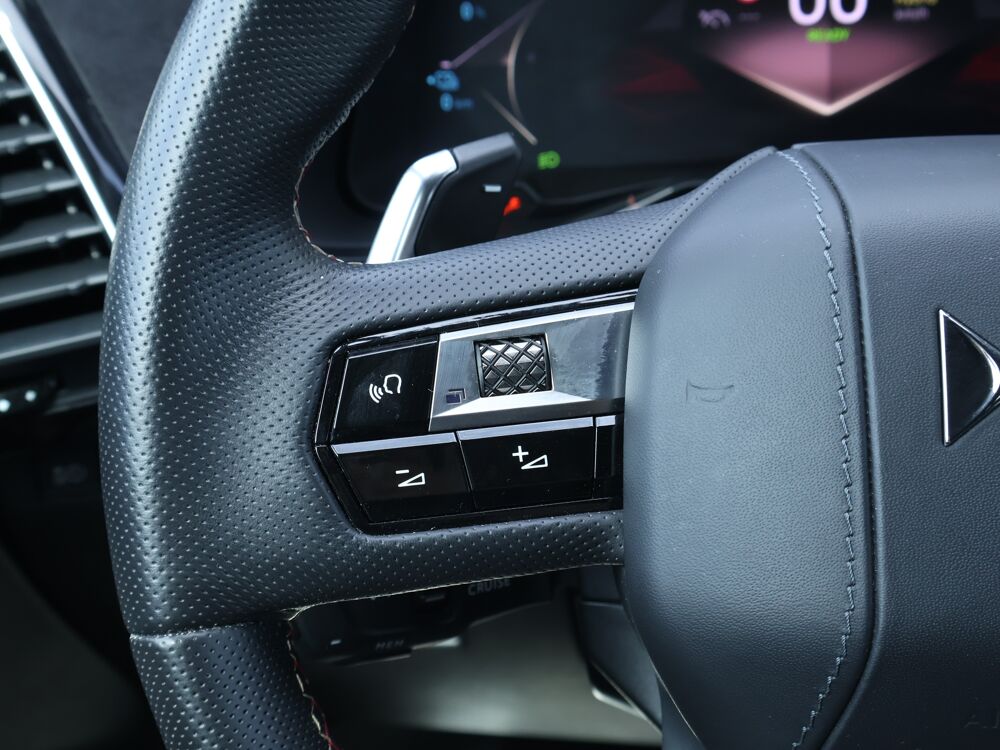 DS7 Hybride Rechargeable E-Tense 225 EAT8 Performance Line + 2024 occasion 77680 Roissy-en-Brie