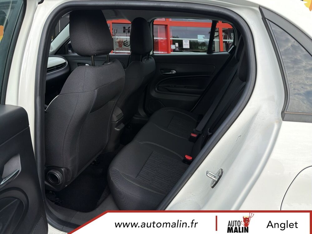Fiat 600 T-Gen 3 1.2 Hybrid 145ch eDCT6 Pop 2025 occasion 64600 Anglet