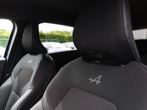 Captur E-Tech full hybrid 145 ch esprit Alpine 2025 occasion 77680 Roissy-en-Brie