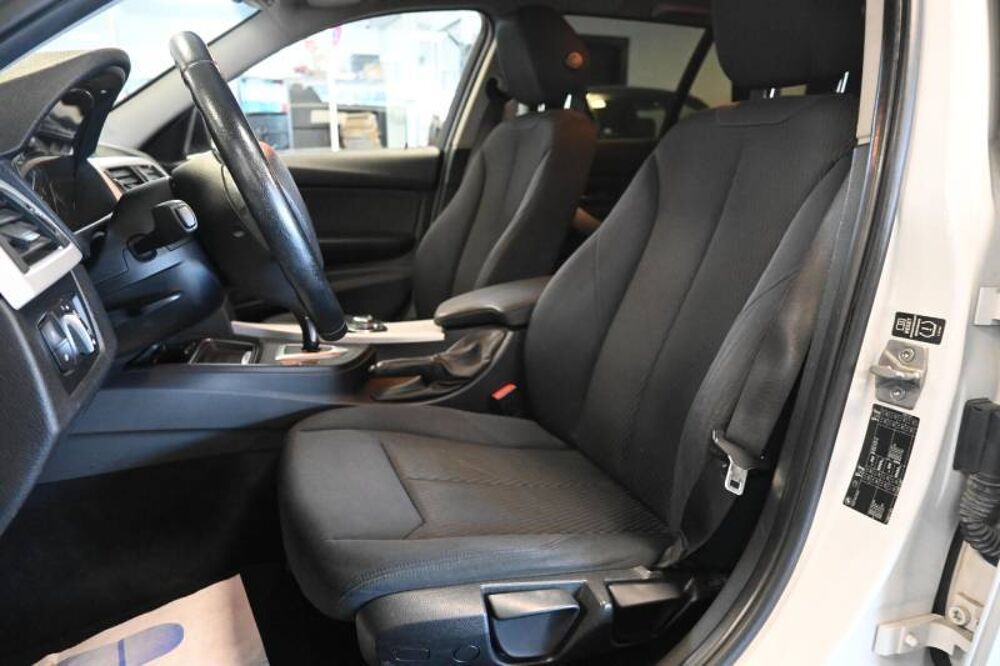 S&eacute;rie 3 Touring 320d 184 ch 123 g Business A 2013 occasion 72650 Saint-Saturnin