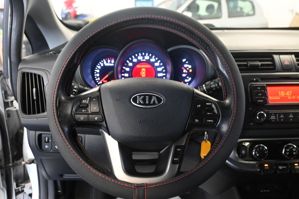 Rio 1.2L 85 ISG Active 2011 occasion 72650 Saint-Saturnin