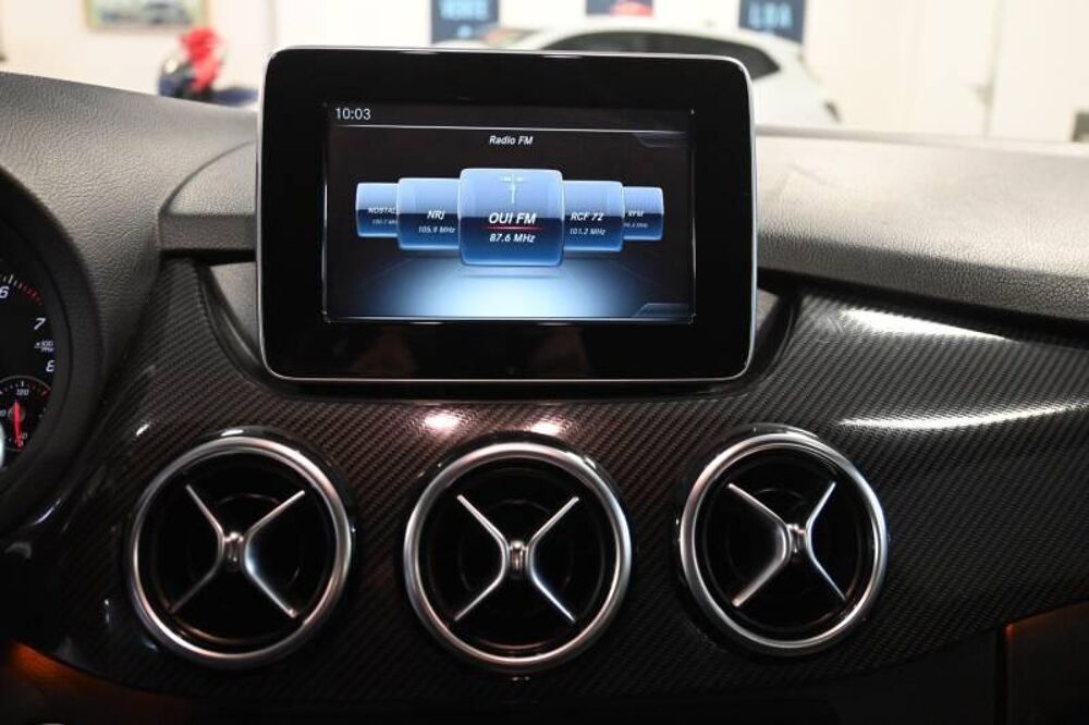 Classe B 200 7-G DCT Sport Edition AMG Line Garantie 24 mois 2014 occasion 72650 Saint-Saturnin