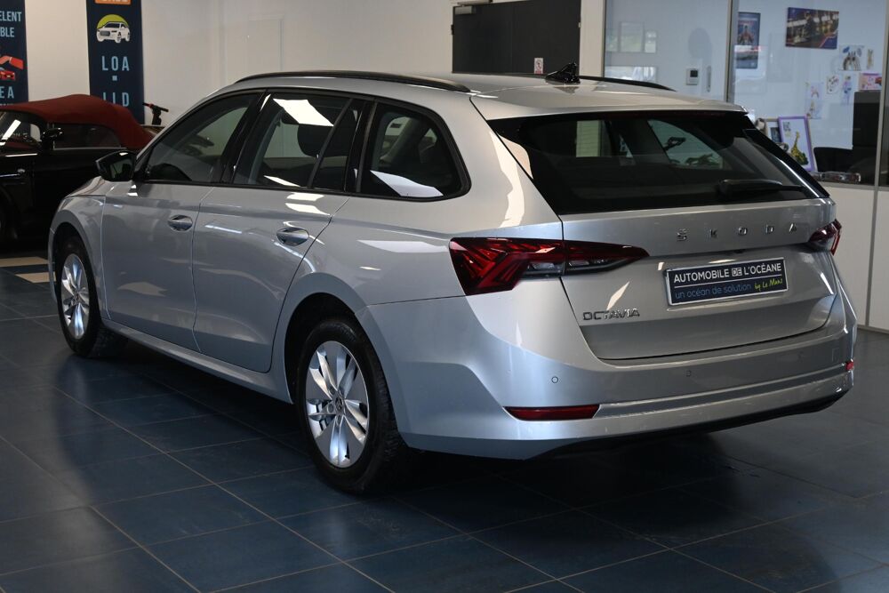Octavia 2.0 TDI 150 ch DSG7 Business 2022 occasion 72650 Saint-Saturnin