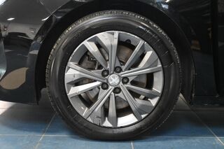508 SW BlueHDi 180 ch S&S EAT8 Allure Business - 5P 2019 occasion 72650 Saint-Saturnin