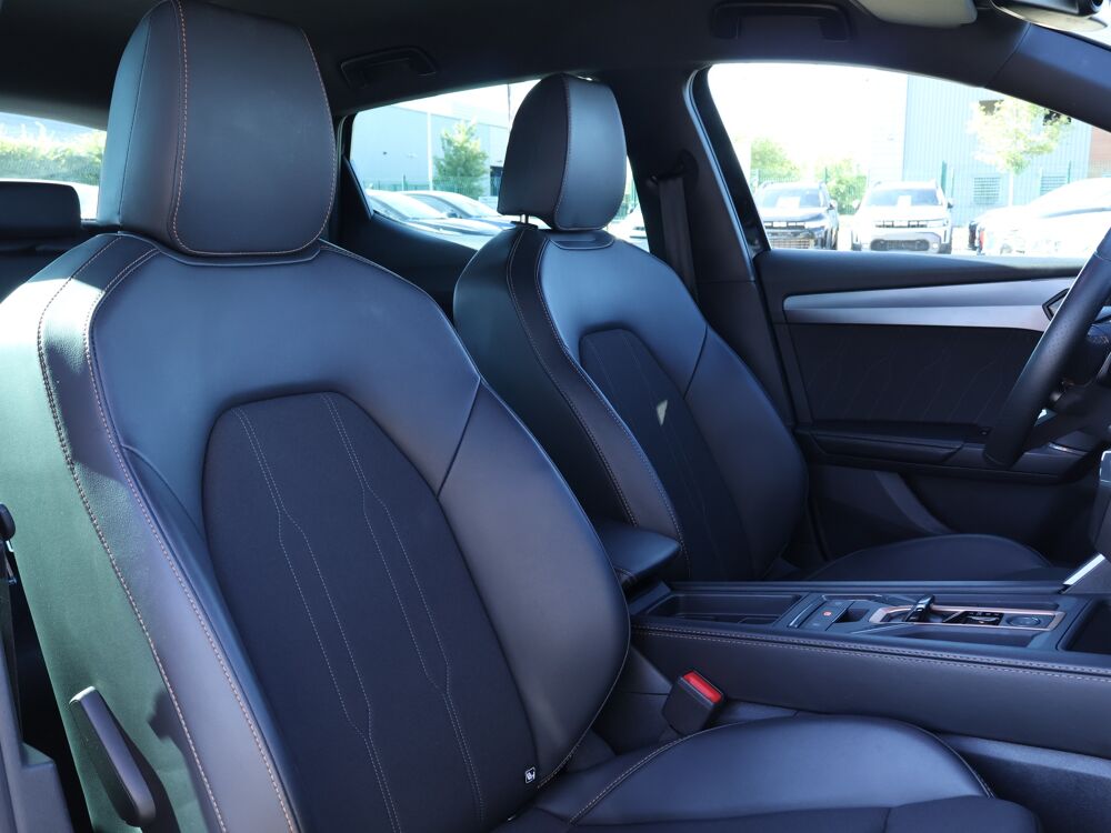 Leon eHybrid 204 ch DSG6 V 2025 occasion 77680 Roissy-en-Brie
