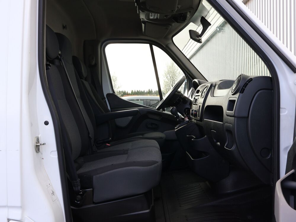 Master CC L2 3.5t 2.3 dCi 130 E6 GRAND CONFORT FRIGORIFIQUE HAYON 2019 occasion 77680 Roissy-en-Brie
