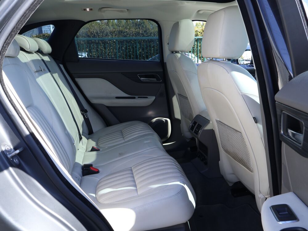 F-PACE 2.0 D - 180 ch 2WD BVA8 R-Sport 2018 occasion 77680 Roissy-en-Brie