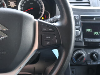 Swift 1.2 VVT 4x4 Privilege 2015 occasion 77680 Roissy-en-Brie