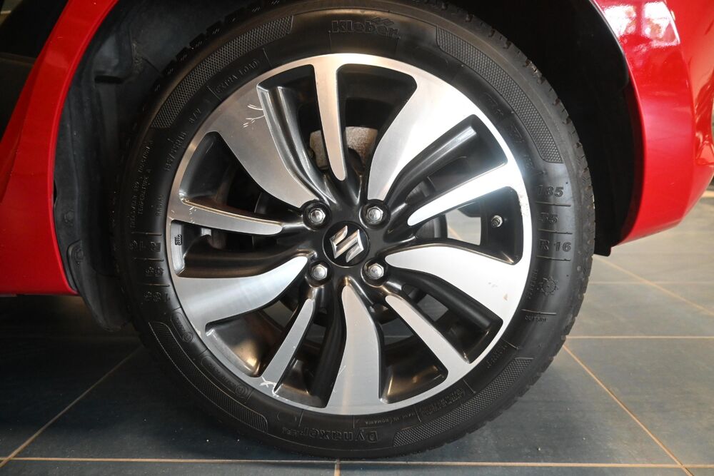 Swift 1.2 Dualjet Hybrid SHVS Allgrip Pack 2018 occasion 72650 Saint-Saturnin