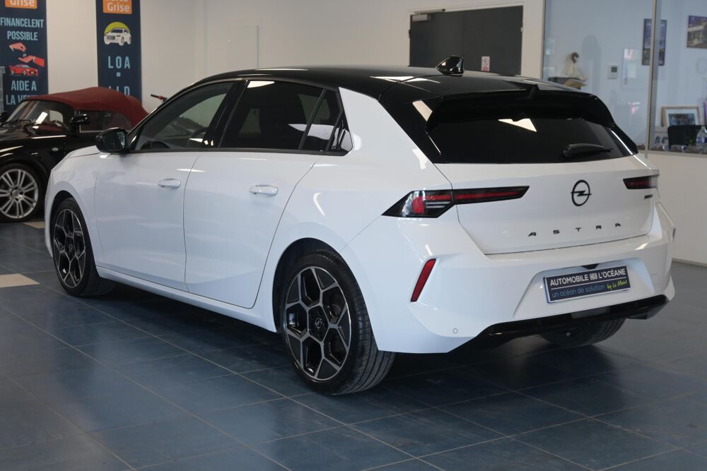 Astra 1.2 Turbo Hybride 136 ch e-DCT6 GS 2024 occasion 72650 Saint-Saturnin
