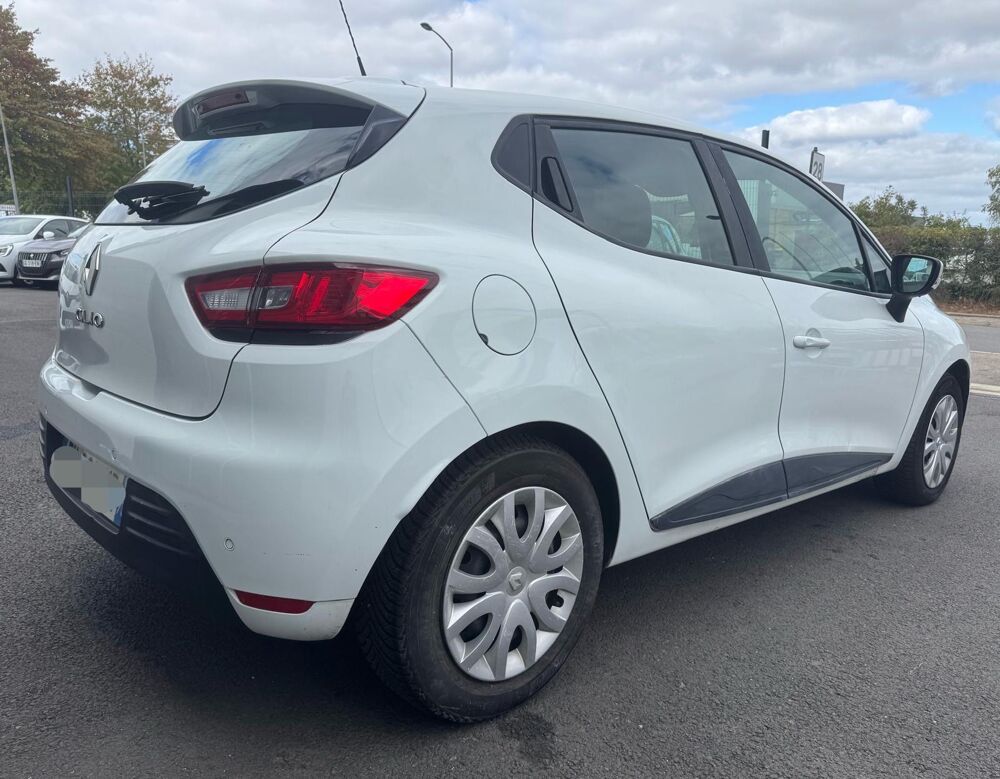 Clio IV dCi 75 E6C Business 2020 occasion 44800 Saint-Herblain