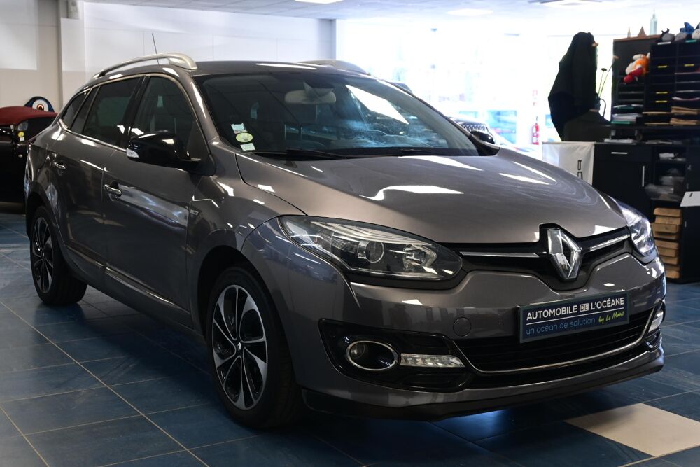 M&eacute;gane III Estate Estate III 1.5 dCi 110 FAP Energy eco2 Bose 2014 occasion 72650 Saint-Saturnin