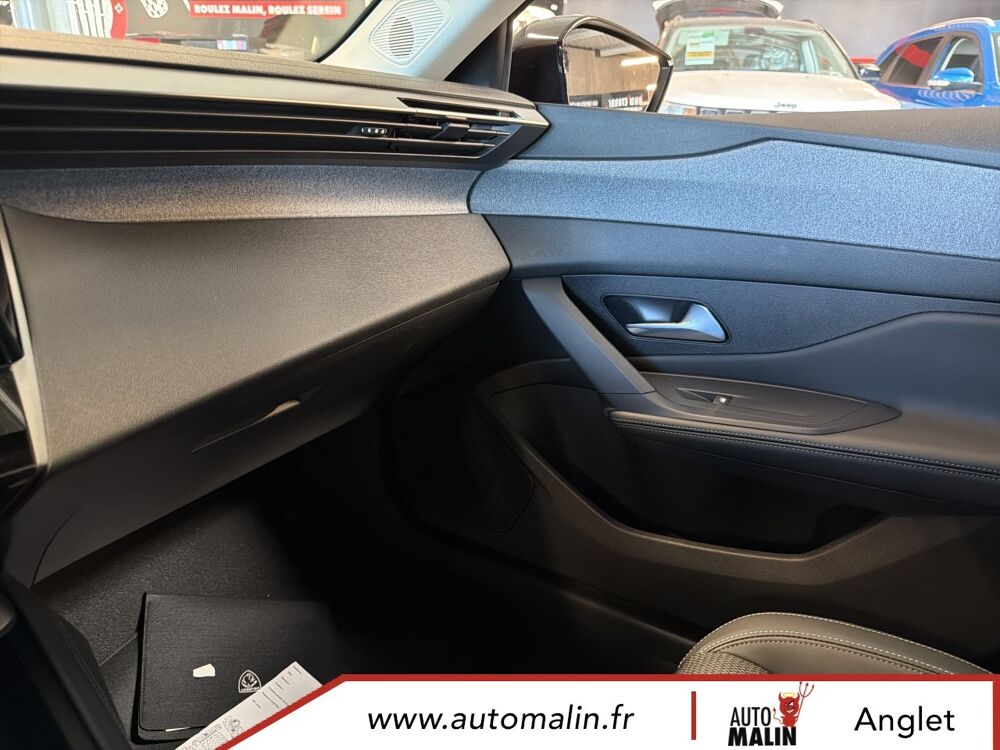 308 PHEV 180 e-EAT8 Allure 2024 occasion 64600 Anglet
