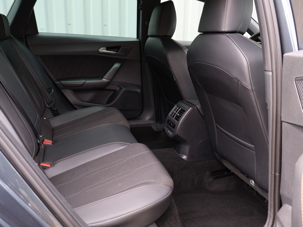 Leon 1.5 eTSI Hybrid 150 ch DSG7 V 2025 occasion 77680 Roissy-en-Brie