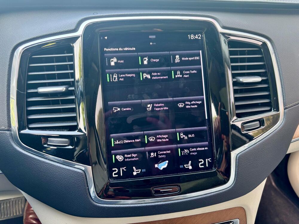 XC90 Recharge T8 AWD 303+87 ch Geartronic 8 7pl Inscription 2019 occasion 44880 Sautron