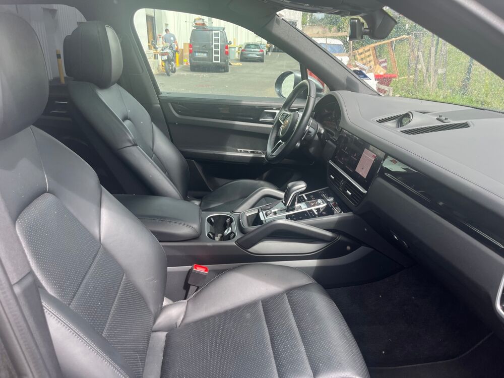 Cayenne E-Hybrid 3.0 V6 462 ch Tiptronic TVA DEDUCTIBLE 2021 occasion 44470 Carquefou