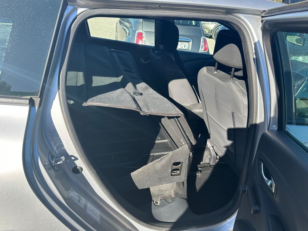 Clio IV SOCIETE DCI 90 ENERGY ECO2 82G AIR 2 PLACES 2 PLACES 2018 occasion 34090 Montpellier