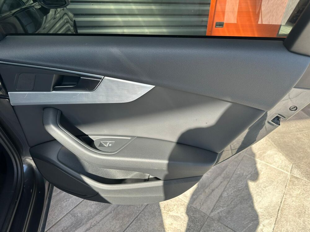 A4 35 TFSI 150 S tronic 7 S line 2019 occasion 50300 MARCEY-LES-GREVES