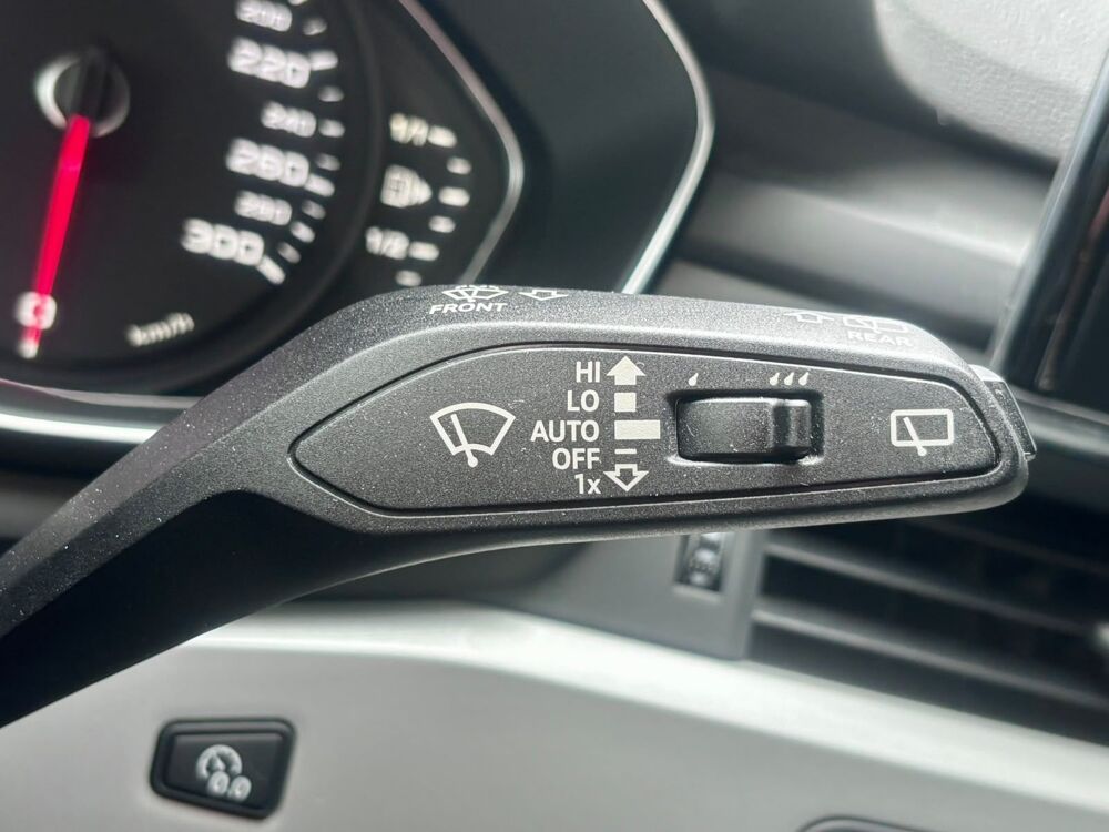 A4 30 TDI 136 S Tronic 7 - 5P Business 2020 occasion 44880 Sautron