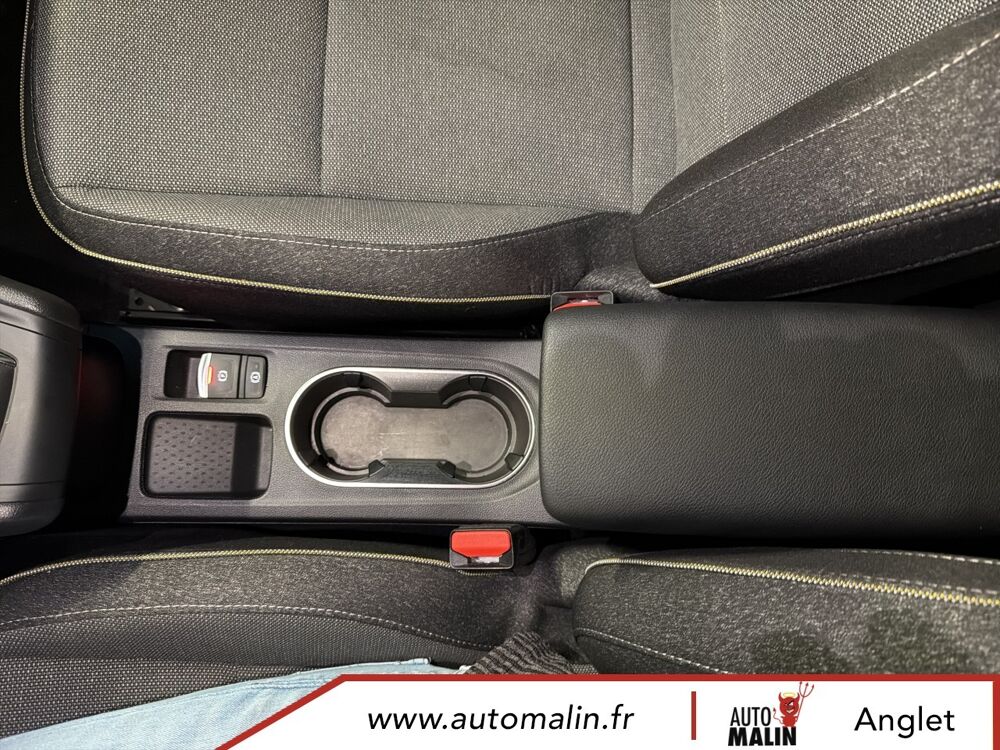 Captur E-Tech full hybrid 160 ch Techno 2026 occasion 64600 Anglet