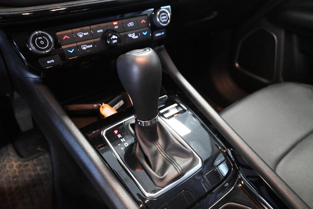 Compass 1.5 Turbo T4 130 ch BVR7 e-Hybrid Summit 2024 occasion 72650 Saint-Saturnin