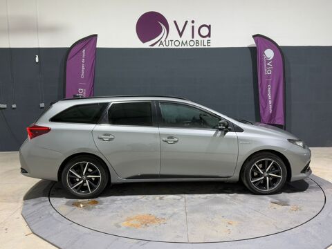 Auris Hybride 136h COLLECTION / SUIVI TOYOTA / CAMERA DE RECUL 2019 occasion 80450 Camon